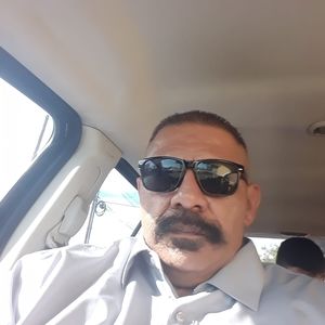 Meet your Posher, Hernandez